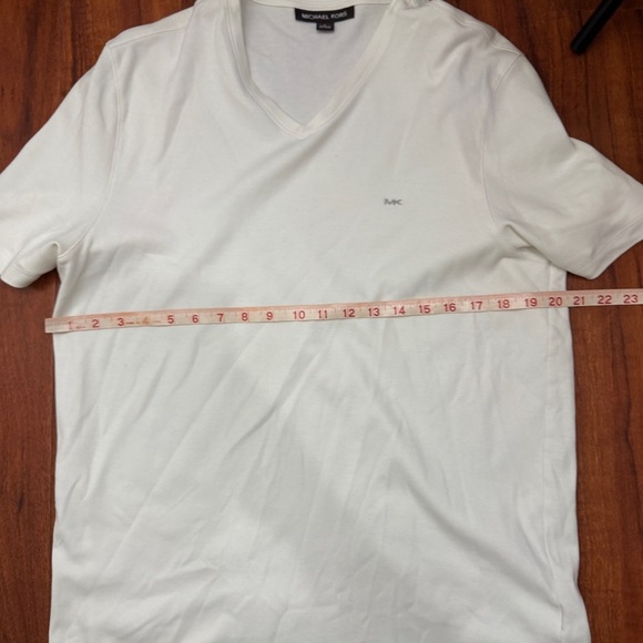 Michael Kors V Neck Shirt Size XL - Picture 7 of 8